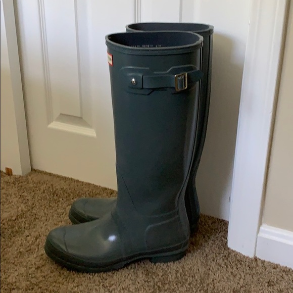 Hunter Grey Tall Boots w/ Knit Socks - Picture 3 of 5